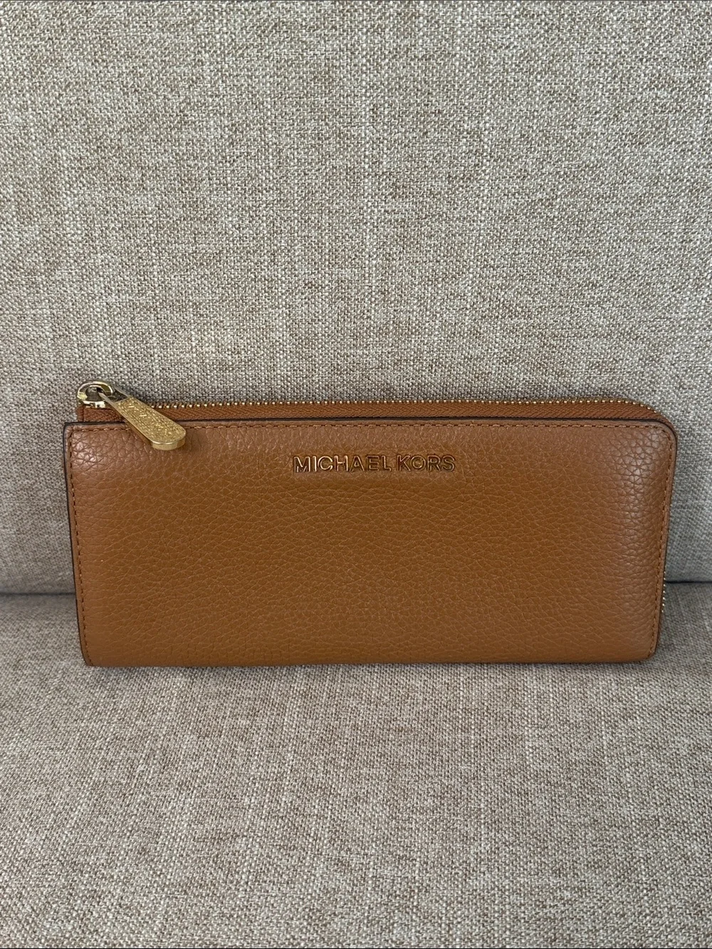 MICHAEL KORS Caramel Brown Pebbled Leather Zip Wallet with Gold Hardware
